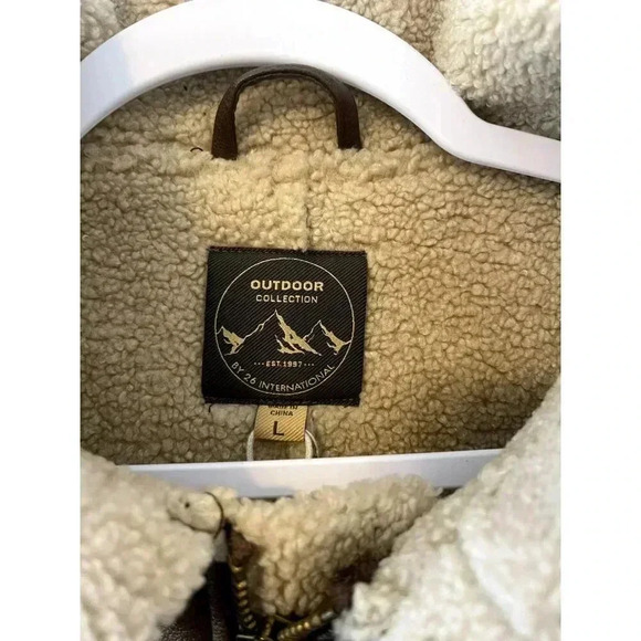 NWT 26 International Women's Faux Leather Aviator Sherpa Vest Size L Western - Picture 8 of 8